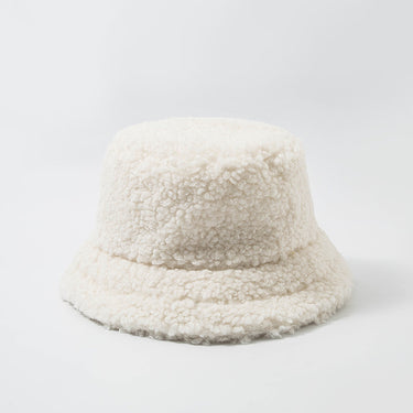 Fur Bucket Hat by Insakura